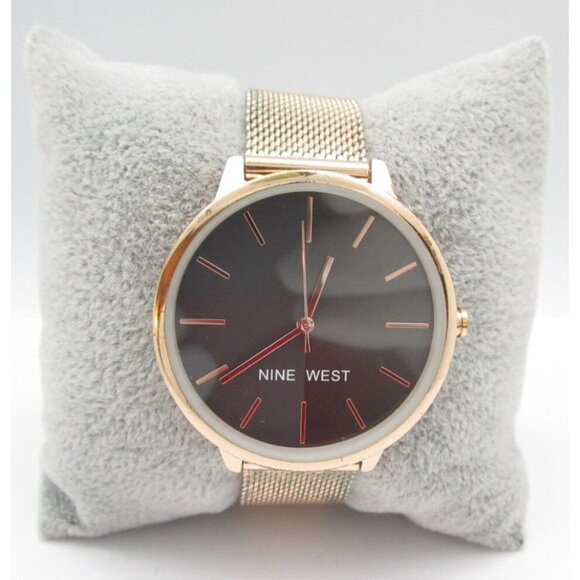 Women Nine West Quartz WR Analog 37mm Round Watch (H505) "New Battery" - Picture 1 of 9